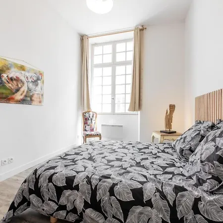 Bright Spacious Well-equipped *