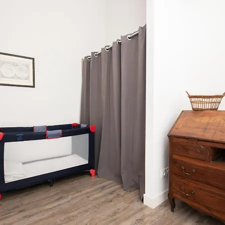 Bright Spacious Well-equipped *